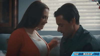 романтический секс с хорошей грудастой мамой